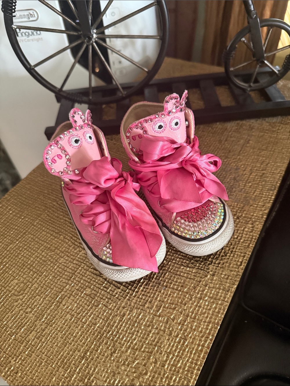 Girls Pink Rhinestone Bow High-Top Sneakers